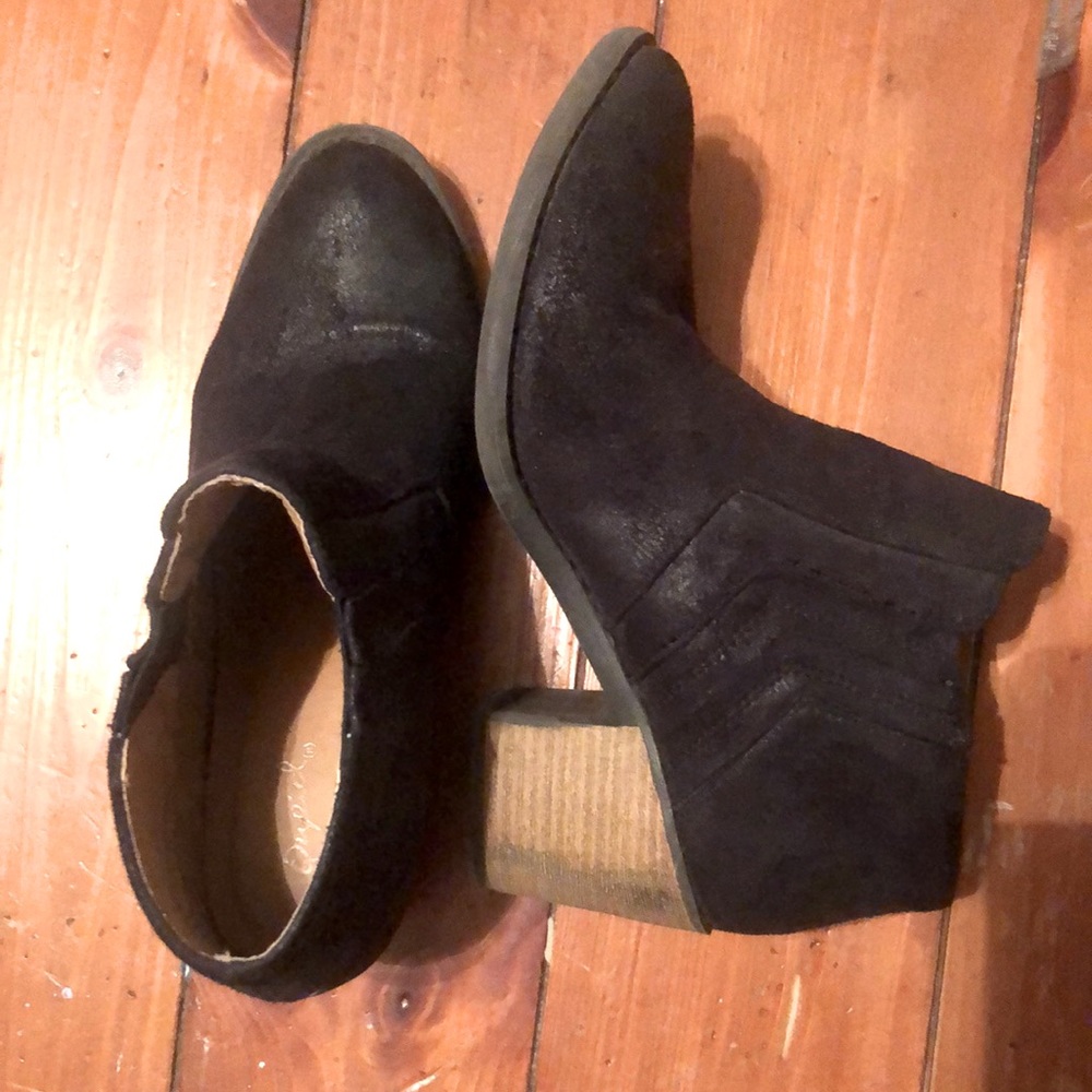 Qupid booties